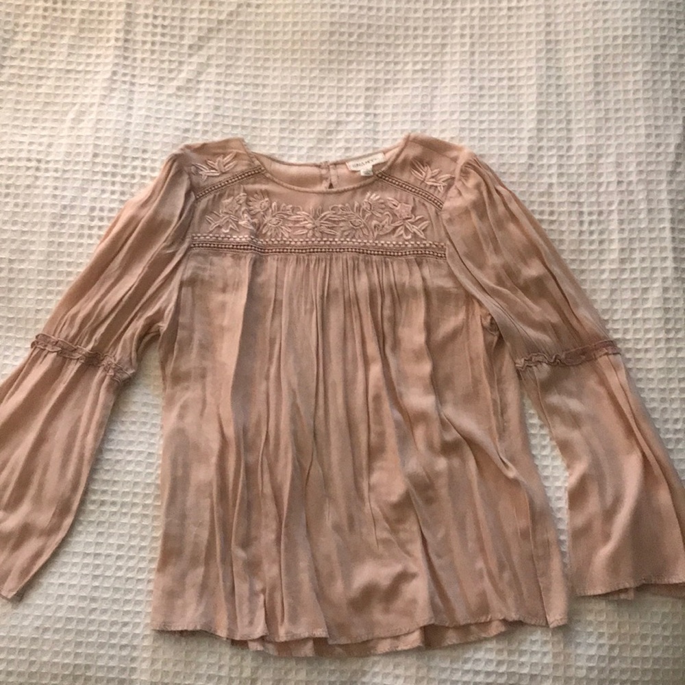 Women’s XL long bell sleeve blouse